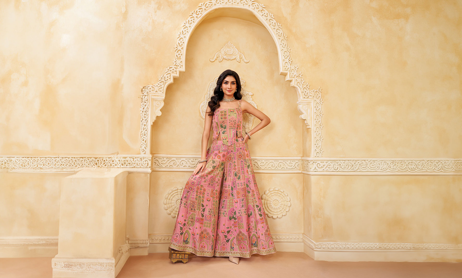 CONTEMPORARY
STYLES,INDIAN SOUL